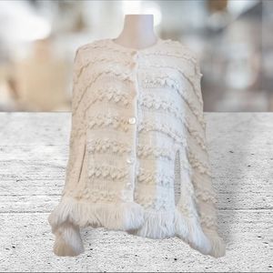 Gorgeous vintage crocheted cape/poncho